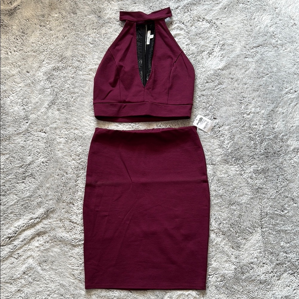 Burgundy Two-Piece Bodycon Mini Dress!